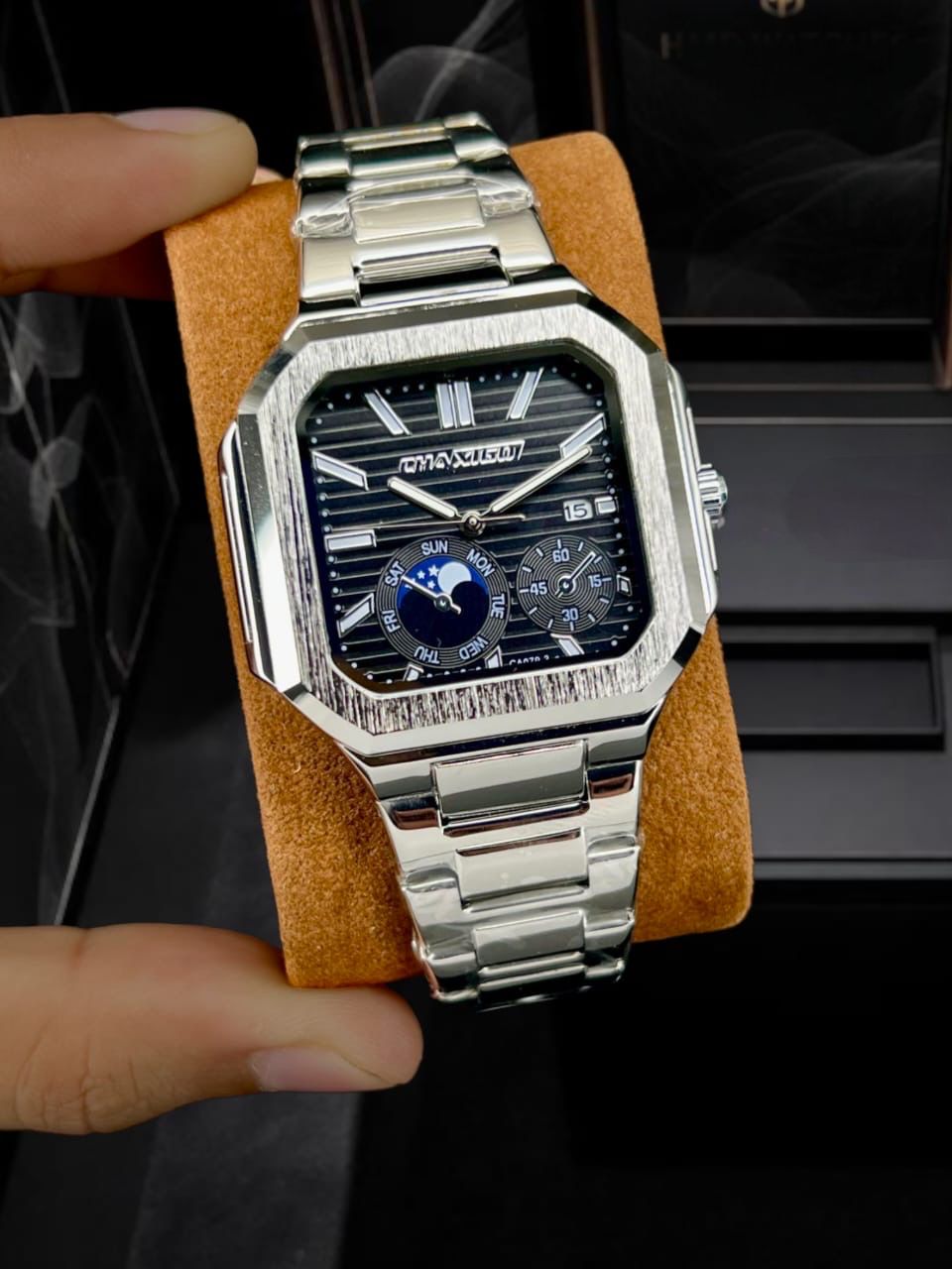 NEW MODEL ARRIVED - CHAXIGO ORIGINAL BRAND - CUPITAS MODEL - STEEL CHAIN - BUTTERFLY MASTER LOCK - DATE WORKING - ATTRACTIVE LOOK - TRENDY STYLE - *DIFFERENT COLOURS AVAILABLE *