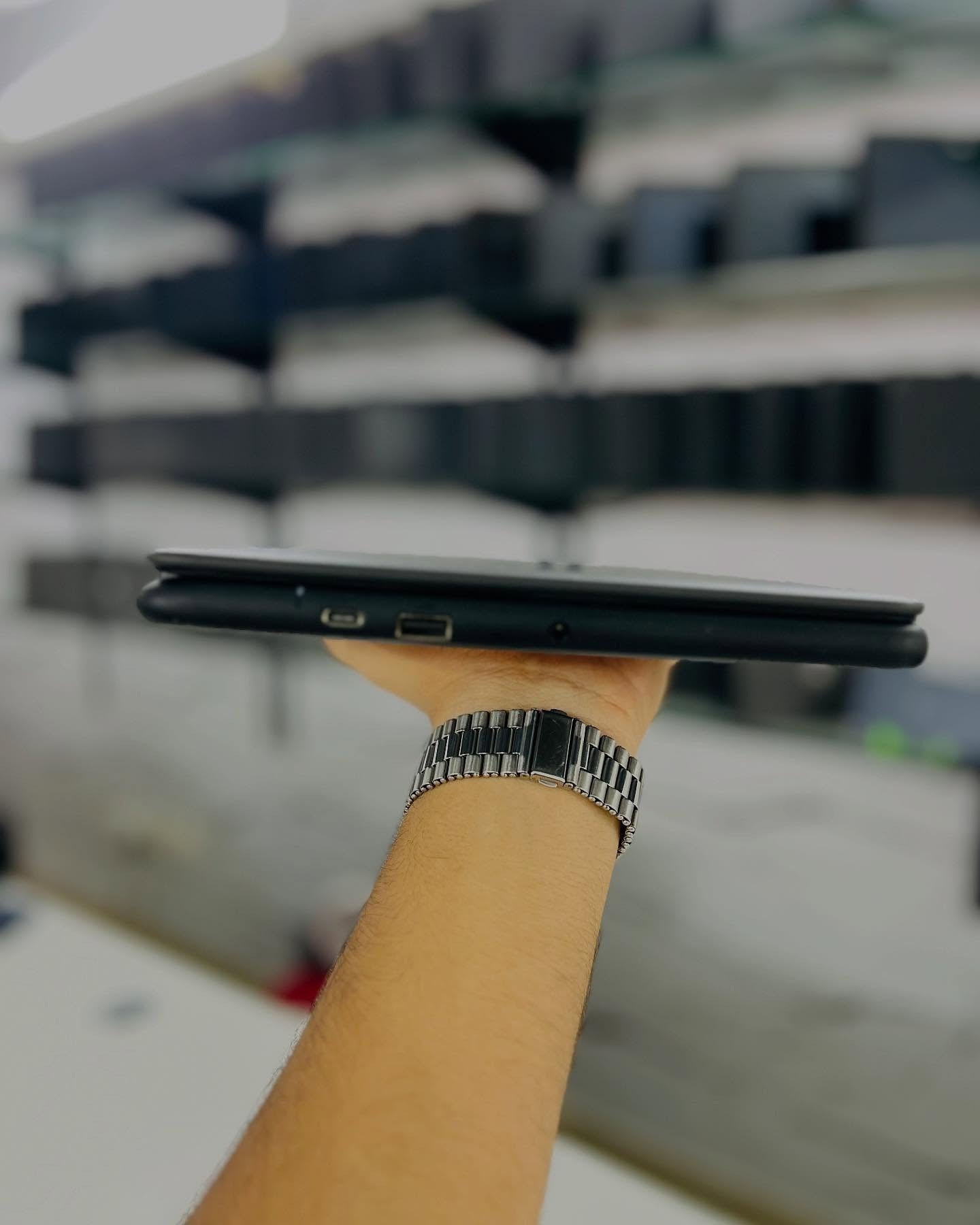 DELL Chromebook 3100 ★ 2029 Update ★ 4GB RAM ★ 16GB SSD ★ 11.6” Screen ⭐️ Chrome Os ⭐️ Type C Charger